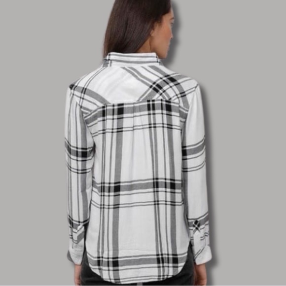 RAILS Button Down Plaid Flannel Shirt Sz. Medium - Picture 4 of 8